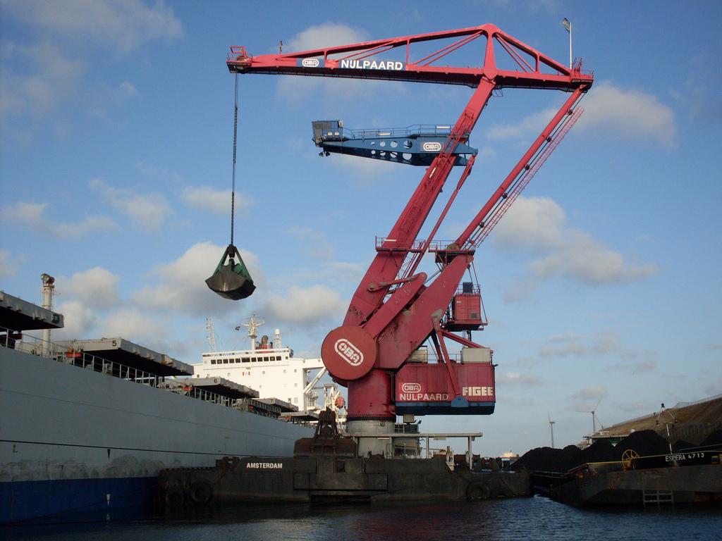 Full Hybrid System Crane "Nijlpaard"